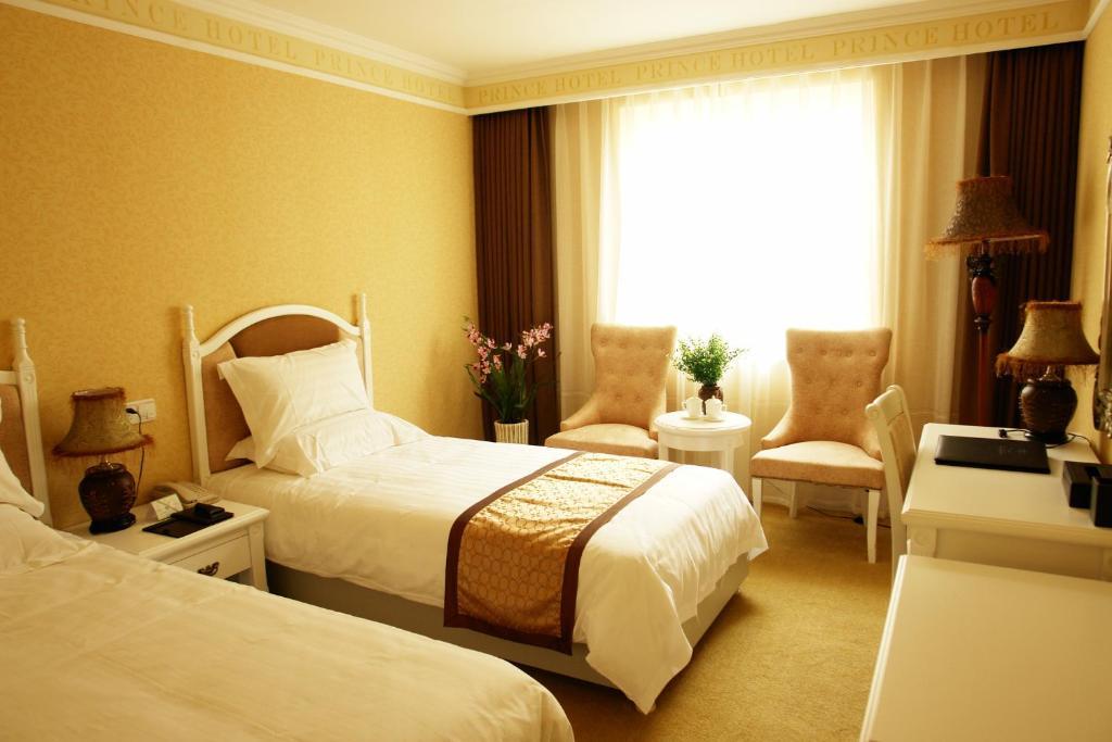 Zhan Qiao Prince Hotel Qingdao Oda fotoğraf