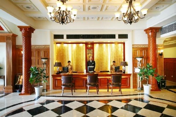 Zhan Qiao Prince Hotel Qingdao İç mekan fotoğraf