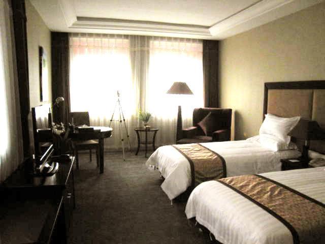 Zhan Qiao Prince Hotel Qingdao Oda fotoğraf